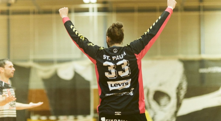 fernreisehelden Trikot Pauli Foto Fernreisehelden